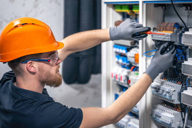 Best Emergency Electrical Repair  in Farmington, NM